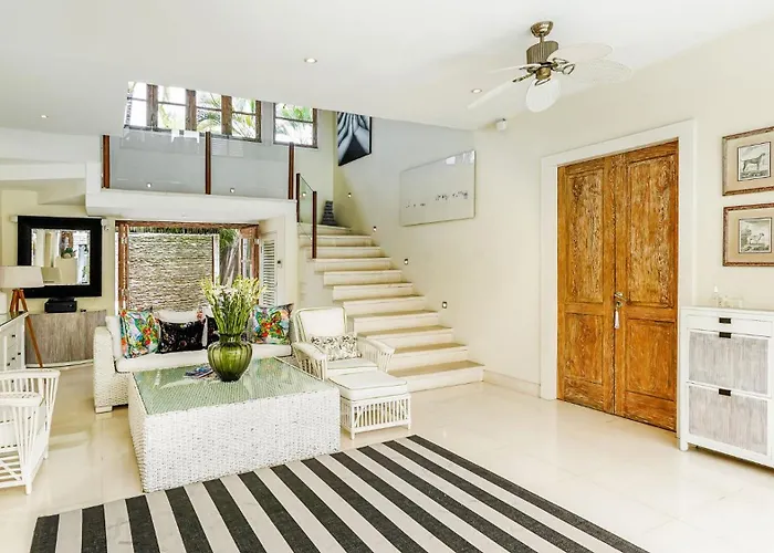 Jajaliluna Villa Seminyak (Bali)