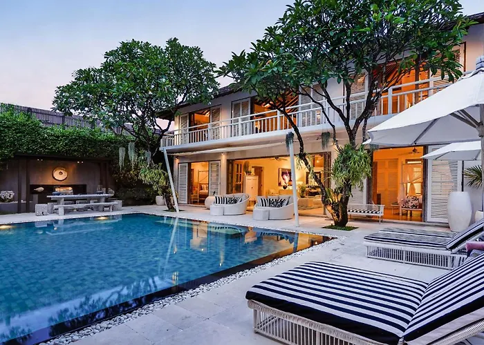 Jajaliluna Villa Seminyak (Bali)